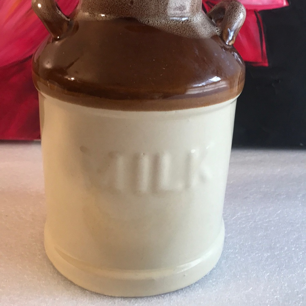Vintage Farm house Milk  jar . Ceramic - Picture 9 of 16